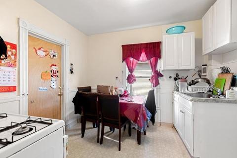 17 Vernal St, Everett, MA 02149 photo 8