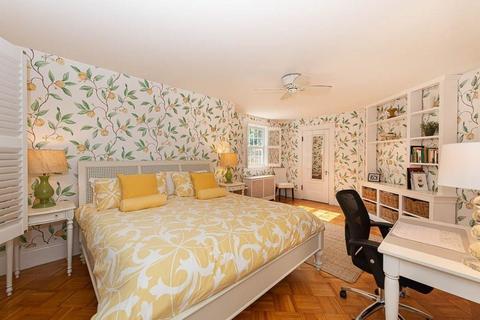 18 Thorndike St, Brookline, MA 02446 photo 22