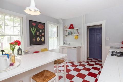 18 Thorndike St, Brookline, MA 02446 photo 18