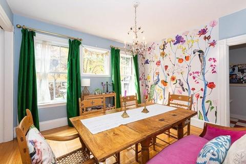 18 Thorndike St, Brookline, MA 02446 photo 14
