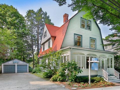 18 Thorndike St, Brookline, MA 02446 photo 1