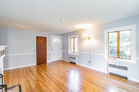 2030 Allen St, Springfield, MA 01118 photo 11