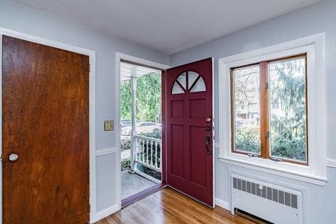 2030 Allen St, Springfield, MA 01118 photo 6