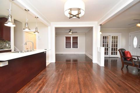 92 Corona St, Springfield, MA 01104 photo 10