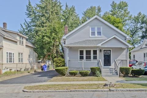 19 Judson St, Springfield, MA 01104 photo 3