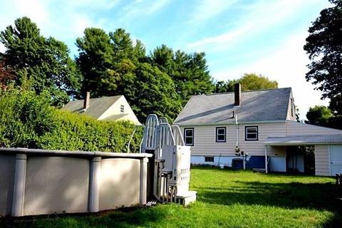 10 Ada St, Worcester, MA 01602 photo 2