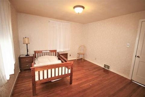 10 Ada St, Worcester, MA 01602 photo 21