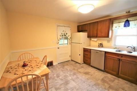 10 Ada St, Worcester, MA 01602 photo 25