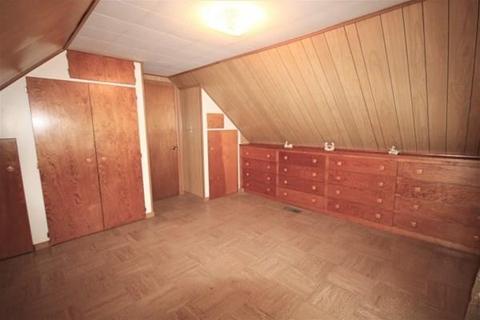 10 Ada St, Worcester, MA 01602 photo 32