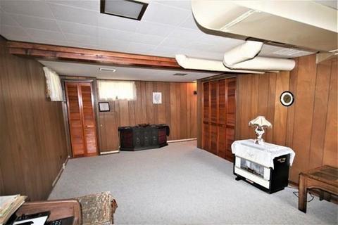 10 Ada St, Worcester, MA 01602 photo 37