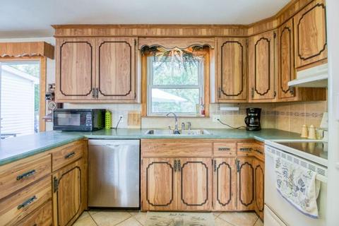 1122 Granby Rd, Chicopee, MA 01020 photo 8
