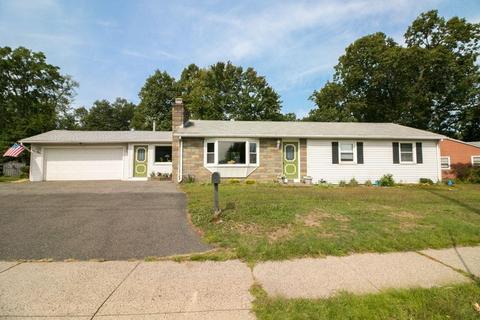 1122 Granby Rd, Chicopee, MA 01020 photo 1