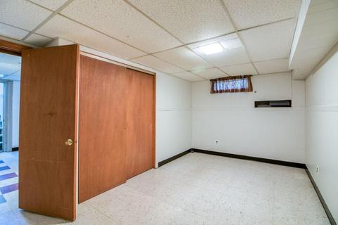 1122 Granby Rd, Chicopee, MA 01020 photo 28