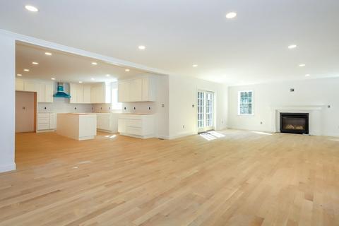 189 Lawrence St, Canton, MA 02021 photo 9