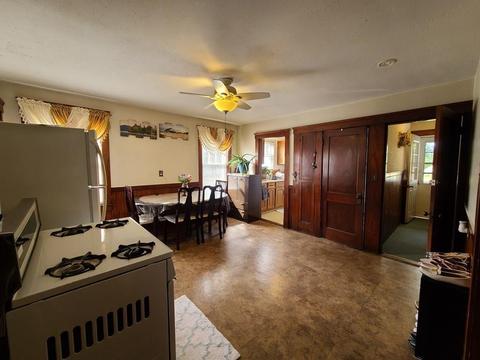 50 Poland St, Webster, MA 01570 photo 7