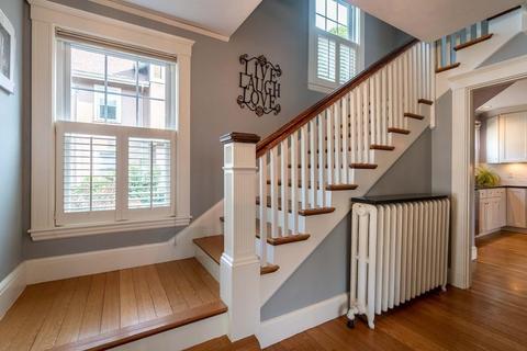38 Bradford St, Needham, MA 02492 photo 8