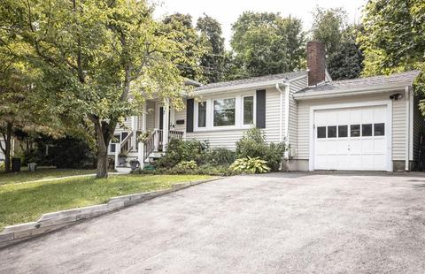 7 Darrell Dr, Randolph, MA 02368 photo 1