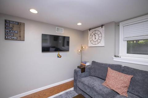7 Darrell Dr, Randolph, MA 02368 photo 9
