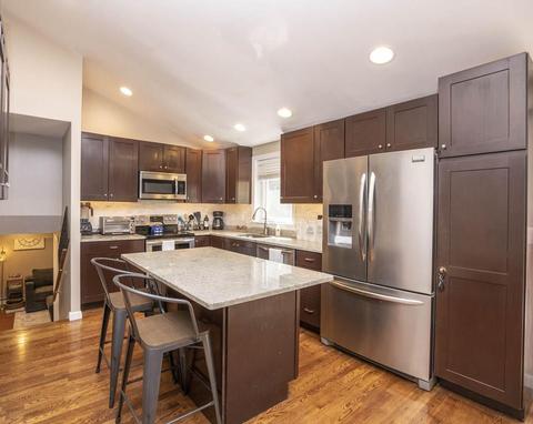 7 Darrell Dr, Randolph, MA 02368 photo 3