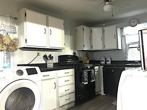 8 Bates Ct, Dedham, MA 02026 photo 6