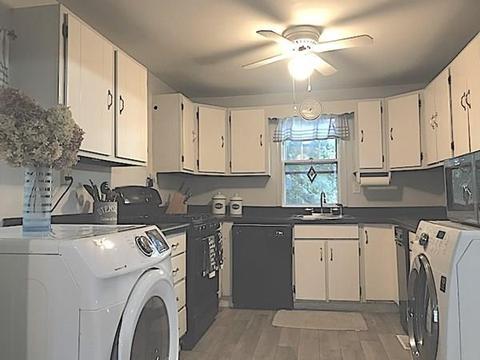 8 Bates Ct, Dedham, MA 02026 photo 7