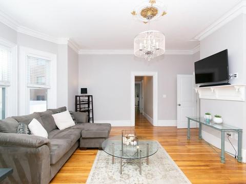 28 Corey St, Everett, MA 02149 photo 3