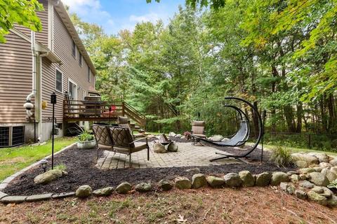 335 Maple St, Franklin, MA 02038 photo 26