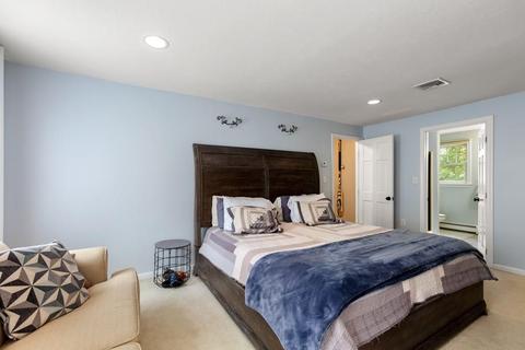 335 Maple St, Franklin, MA 02038 photo 18