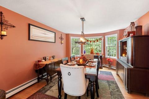 335 Maple St, Franklin, MA 02038 photo 10