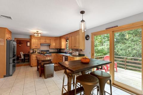 335 Maple St, Franklin, MA 02038 photo 6