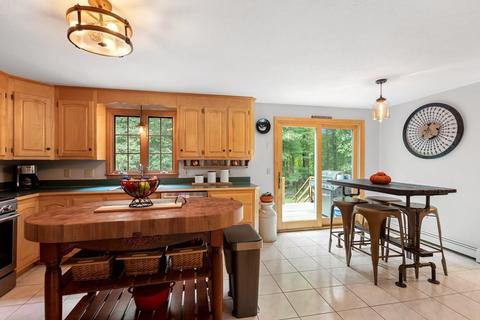 335 Maple St, Franklin, MA 02038 photo 5