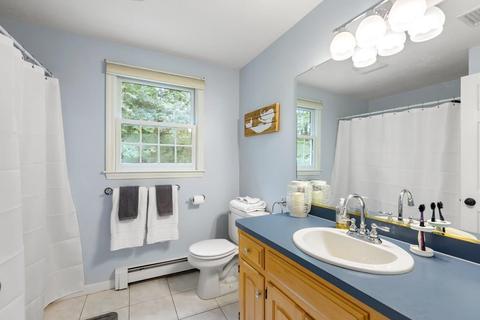 335 Maple St, Franklin, MA 02038 photo 23