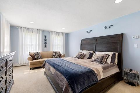 335 Maple St, Franklin, MA 02038 photo 17