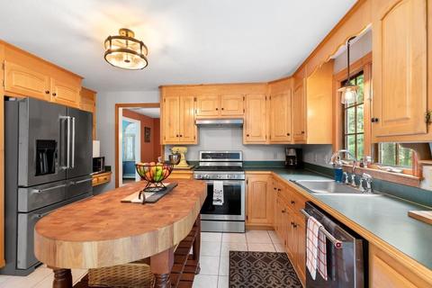 335 Maple St, Franklin, MA 02038 photo 4