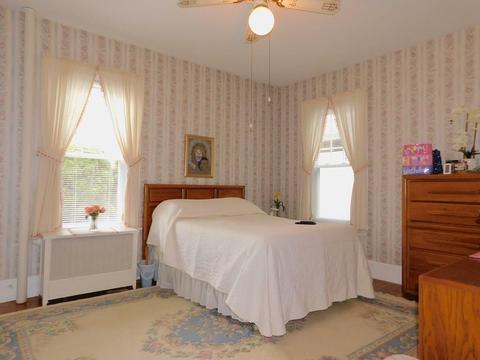 69 Palmer Ave, Springfield, MA 01108 photo 14