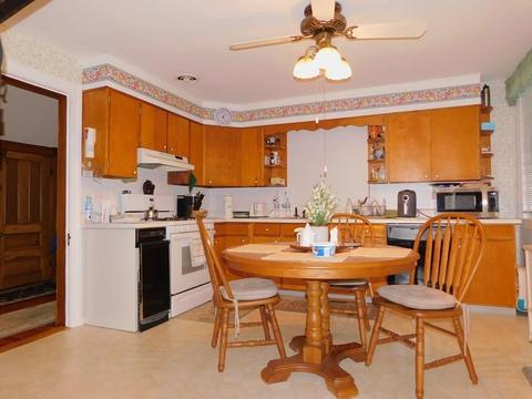 69 Palmer Ave, Springfield, MA 01108 photo 9