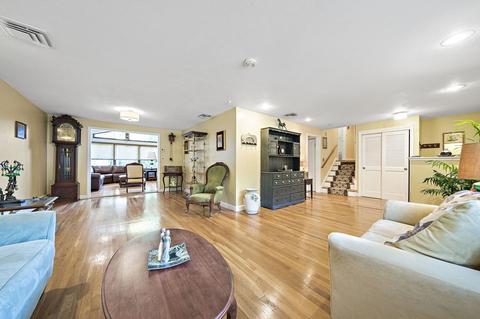 28 Cedarcrest Rd, Canton, MA 02021 photo 5