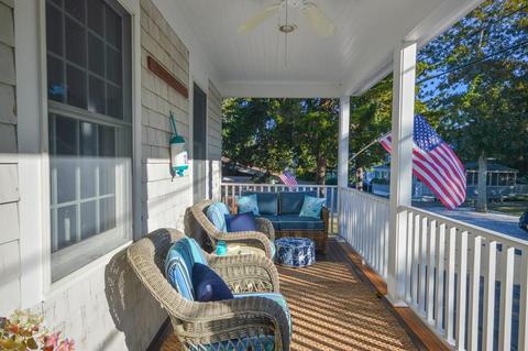 320 Circuit Ave, Bourne, MA 02559 photo 2