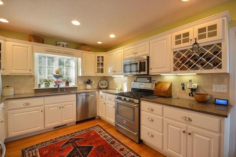 320 Circuit Ave, Bourne, MA 02559 photo 9