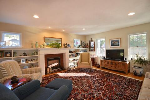 320 Circuit Ave, Bourne, MA 02559 photo 6