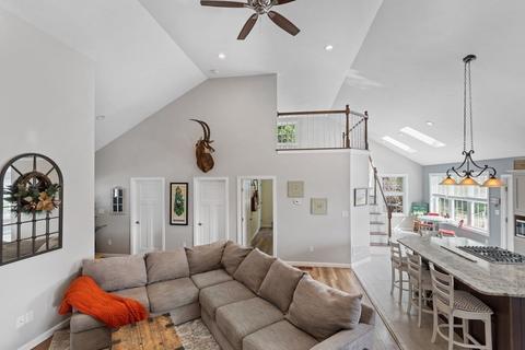 28 Black Point Rd, Webster, MA 01570 photo 8