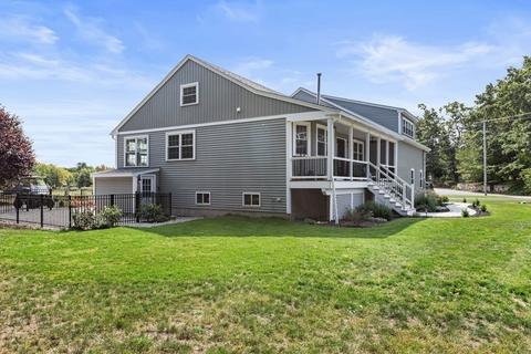 28 Black Point Rd, Webster, MA 01570 photo 3