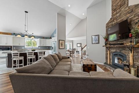 28 Black Point Rd, Webster, MA 01570 photo 6