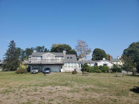 148 Main St, Fairhaven, MA 02719 photo 1
