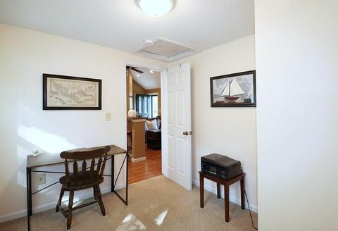 46 Brighton St, Springfield, MA 01118 photo 13