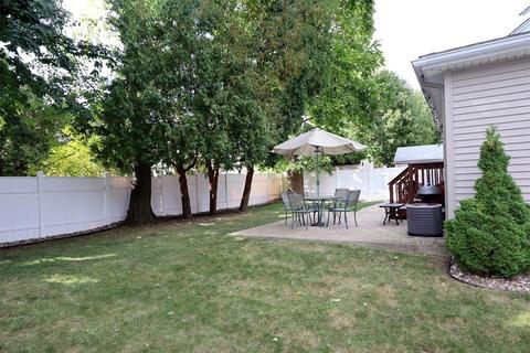 46 Brighton St, Springfield, MA 01118 photo 16