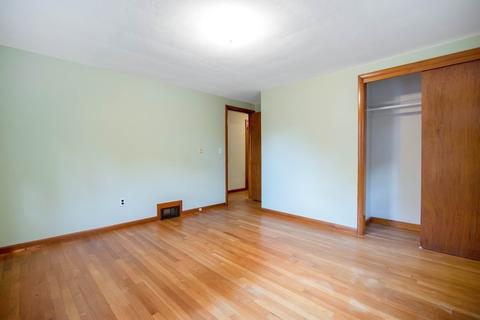 123 Clearbrook Dr, Springfield, MA 01118 photo 14