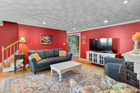 5 Mead St, Danvers, MA 01923 photo 4