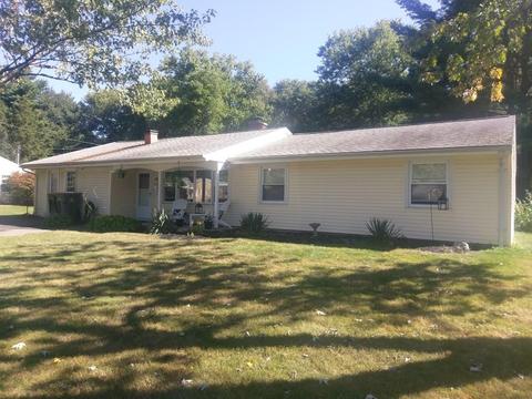 35 Ruthellen Rd, Framingham, MA 01701 photo 2