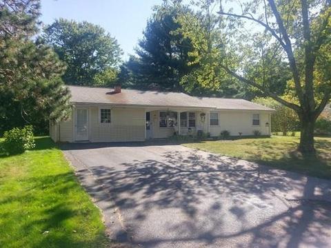 35 Ruthellen Rd, Framingham, MA 01701 photo 1